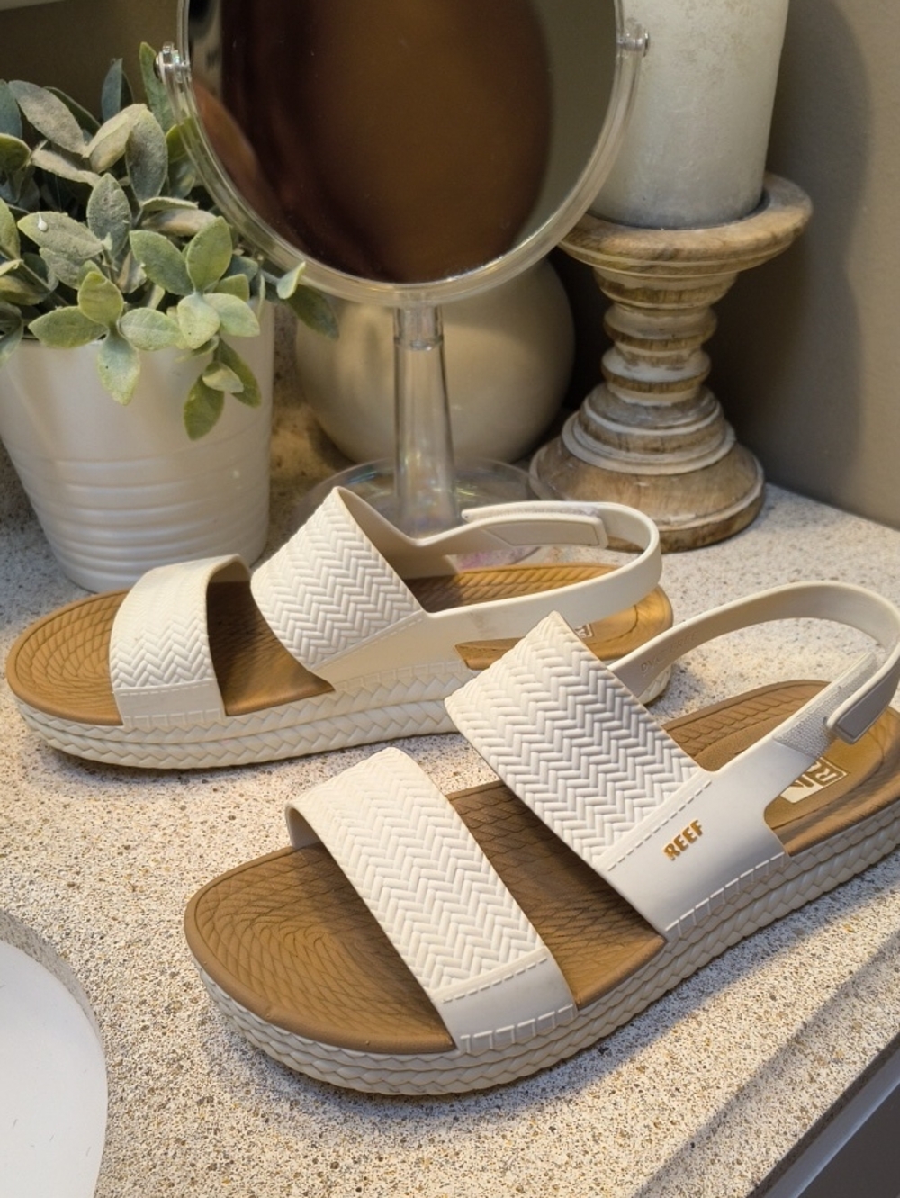 Reef Women’s Off White Dual-Strap Slingback Sandals - Picture 4 of 14